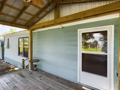 1089 Bay Dr NW, Moore Haven, FL 33471 photo 5