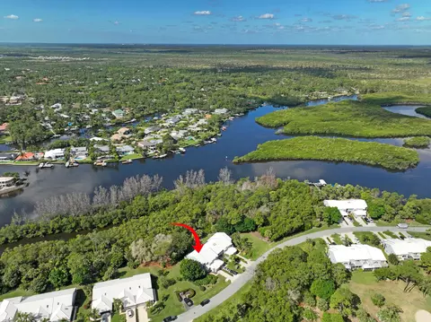 8886 SE Riverfront Ter, Jupiter, FL 33469 photo 13