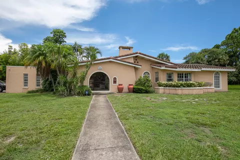 1010 Grandview Blvd, Fort Pierce, FL 34982