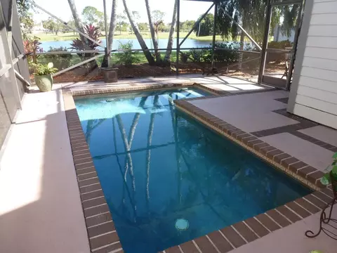 2566 Bedford Mews Dr, Wellington, FL 33414