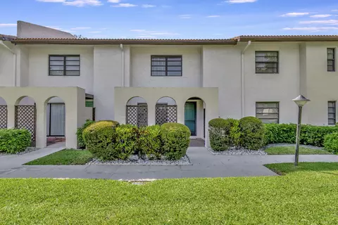21691 Cypress Rd #16D, Boca Raton, FL 33433
