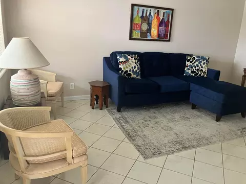 112 Coventry E, West Palm Beach, FL 33417 photo 12