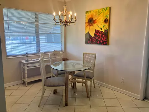 112 Coventry E, West Palm Beach, FL 33417 photo 7