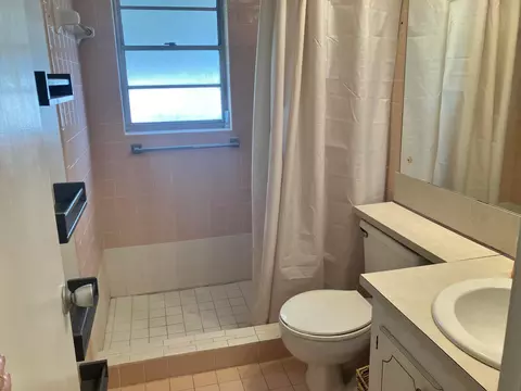 112 Coventry E, West Palm Beach, FL 33417 photo 19