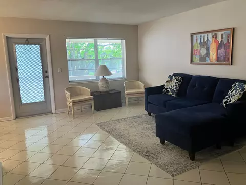 112 Coventry E, West Palm Beach, FL 33417 photo 13