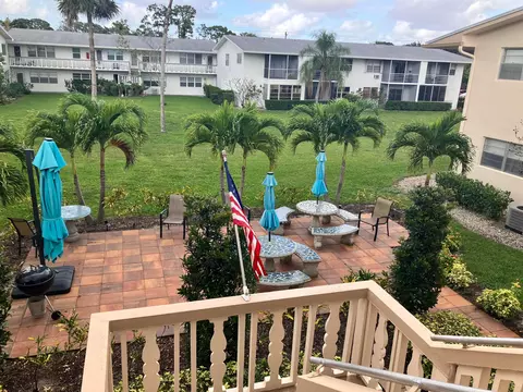 112 Coventry E, West Palm Beach, FL 33417 photo 25
