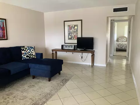112 Coventry E, West Palm Beach, FL 33417 photo 10
