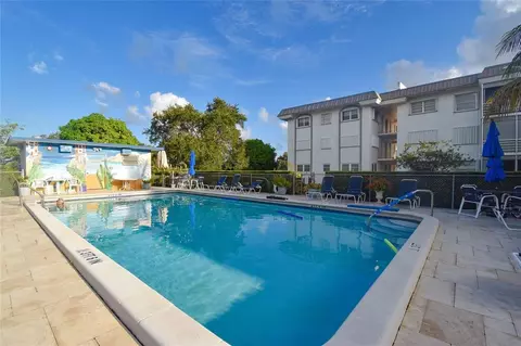 5501 NW 2nd Ave #206, Boca Raton, FL 33487