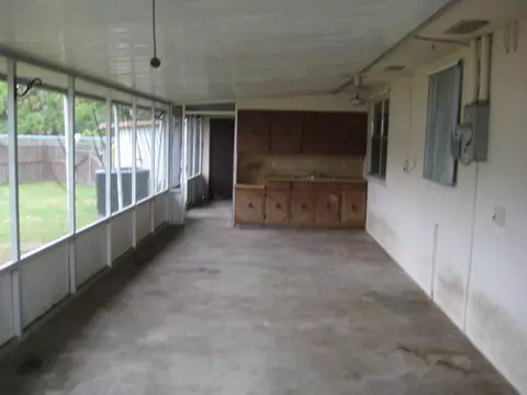 3239 SW 23rd St, Okeechobee, FL 34974 photo 9