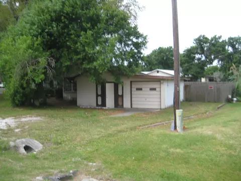 3239 SW 23rd St, Okeechobee, FL 34974 photo 2