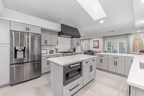5633 SE Lamay Dr, Stuart, FL 34997 photo 7