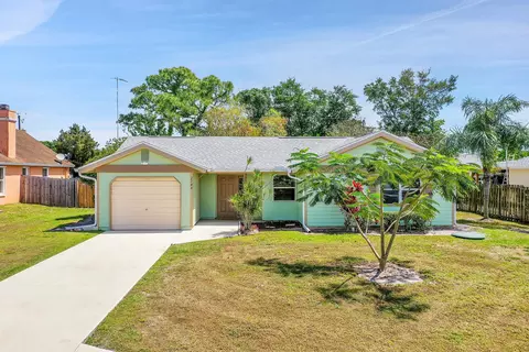 2149 SE Stargrass St, Port Saint Lucie, FL 34984