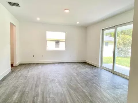 3819 SE Lower St, Stuart, FL 34997 photo 9