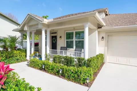 272 Clocktower Dr, Jupiter, FL 33458 photo 3