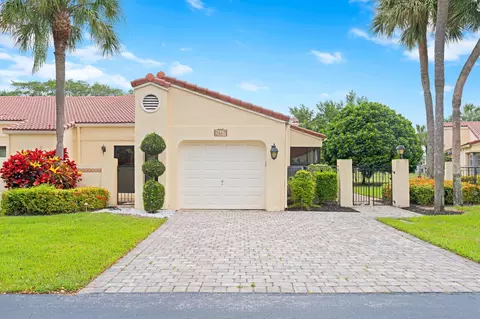 2667 Deer Creek Emerald Way N, Deerfield Beach, FL 33442