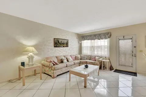 4007 Exeter A, Boca Raton, FL 33434 photo 7