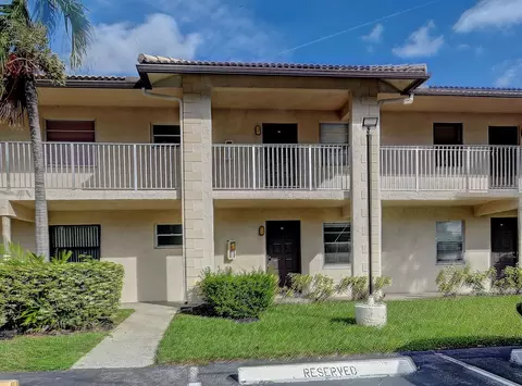 5550 Lakeside Dr #104, Margate, FL 33063