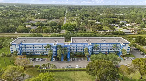 4734 Lucerne Lakes Blvd #201, Lake Worth, FL 33467