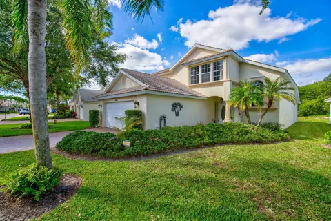 12400 SE Plandome Dr, Hobe Sound, FL 33455