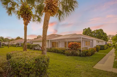 6201 Geminata Oak Ct, Palm Beach Gardens, FL 33410