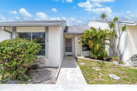 252 Palmetto Ct, Jupiter, FL 33458 photo 23