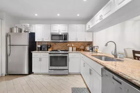 8982 SE Riverfront Ter, Jupiter, FL 33469 photo 6