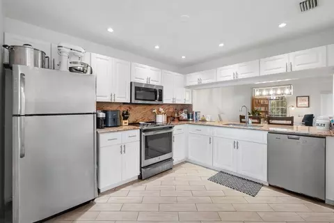 8982 SE Riverfront Ter, Jupiter, FL 33469 photo 7