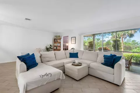8982 SE Riverfront Ter, Jupiter, FL 33469 photo 14