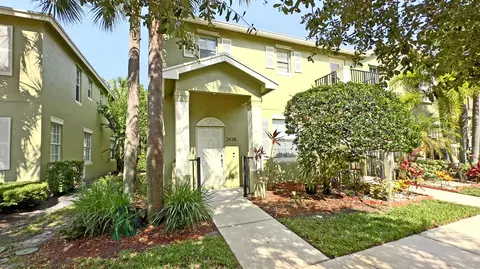 2426 SE Union Park Dr, Port Saint Lucie, FL 34952