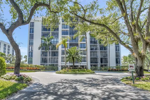 7847 Lakeside Blvd #1014, Boca Raton, FL 33434