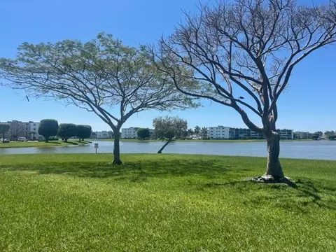 4024 Newcastle B #4024, Boca Raton, FL 33434