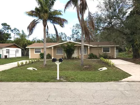 5010 Sanibel Ave, Fort Pierce, FL 34951