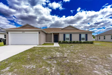 2381 SW Vale St, Port Saint Lucie, FL 34953