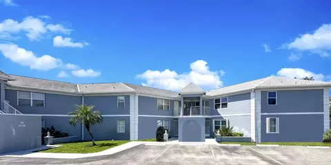 3236 SE Aster Ln #M127, Stuart, FL 34994 photo 2