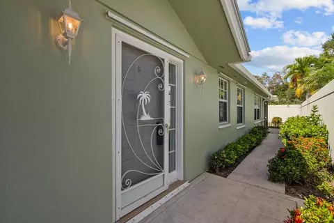 1663 SW Waterfall Blvd, Palm City, FL 34990 photo 3