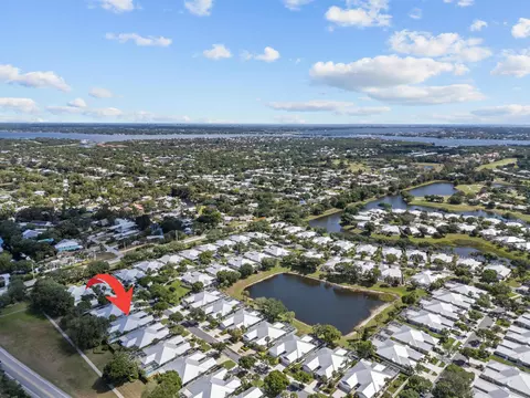 1663 SW Waterfall Blvd, Palm City, FL 34990 photo 6