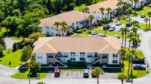 733 High Point Blvd #1, Fort Pierce, FL 34982