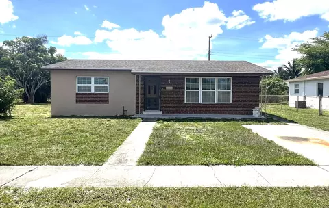1468 7th Street St, West Palm Beach, FL 33401