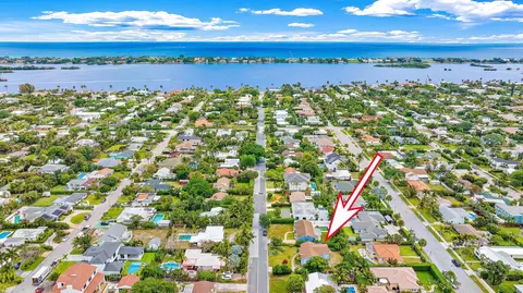 368 Churchill Rd, West Palm Beach, FL 33405