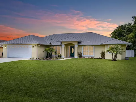 5306 Echo Pines Cir W, Fort Pierce, FL 34951