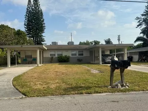 608 Azalea Ave #1 & 2, Fort Pierce, FL 34982