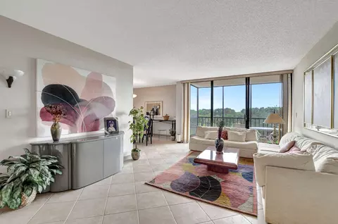6797 Willow Wood Dr #6051, Boca Raton, FL 33434