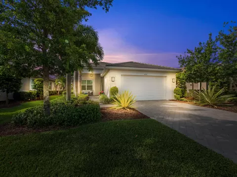 10730 SW Matisse Ln, Port St Lucie, FL 34987