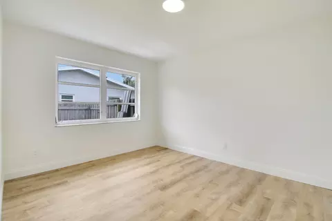 2198 SE Harrison St, Stuart, FL 34997 photo 15