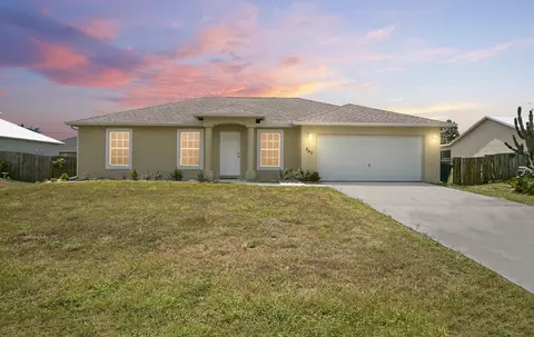 842 SW Haas Ave, Port Saint Lucie, FL 34953