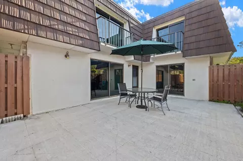 6124 SE Riverboat Dr #909, Stuart, FL 34997