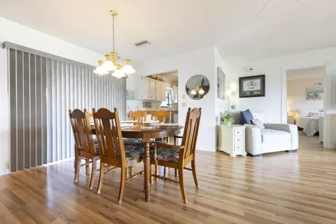 4556 SE Beckett Ave, Stuart, FL 34997 photo 13