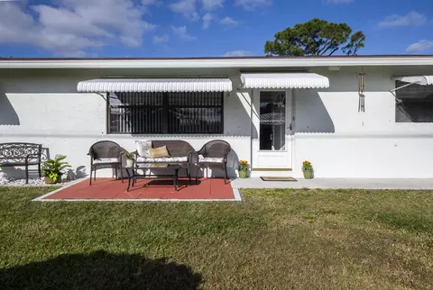 4556 SE Beckett Ave, Stuart, FL 34997 photo 6