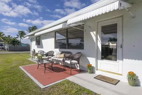 4556 SE Beckett Ave, Stuart, FL 34997