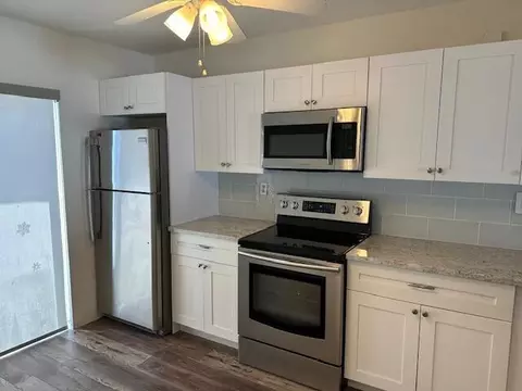 889 Crystal Lake Dr, Pompano Beach, FL 33064
